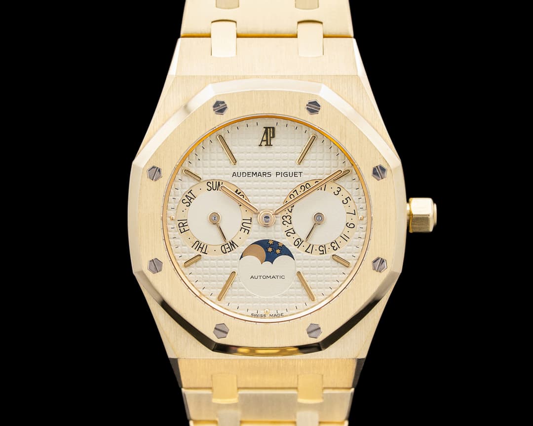 Image of Audemars Piguet 25594BA Royal Oak Day Date Moonphase 18K YG Champagne Dial