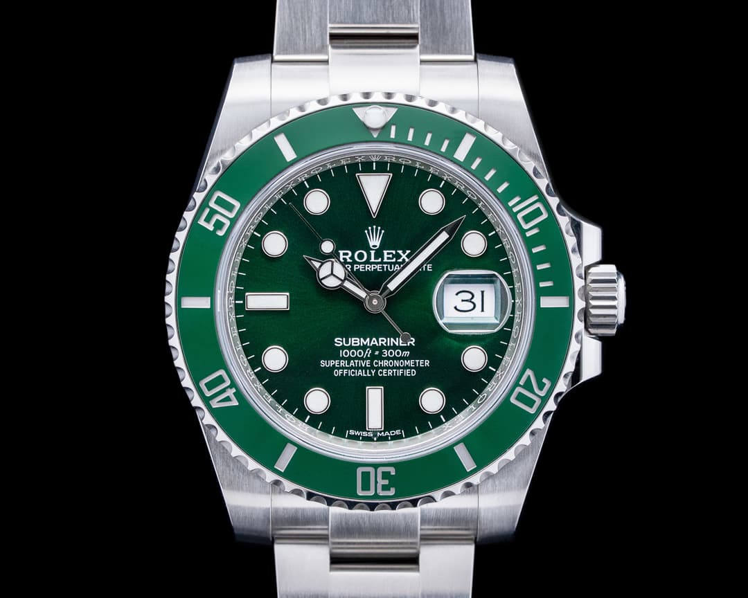 Rolex 116610LV Submariner Date "Hulk" SS Green Dial