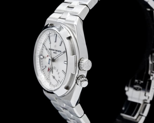 Vacheron Constantin 7900V Overseas SS Silver Dial 7900V/110A-B333 for ...