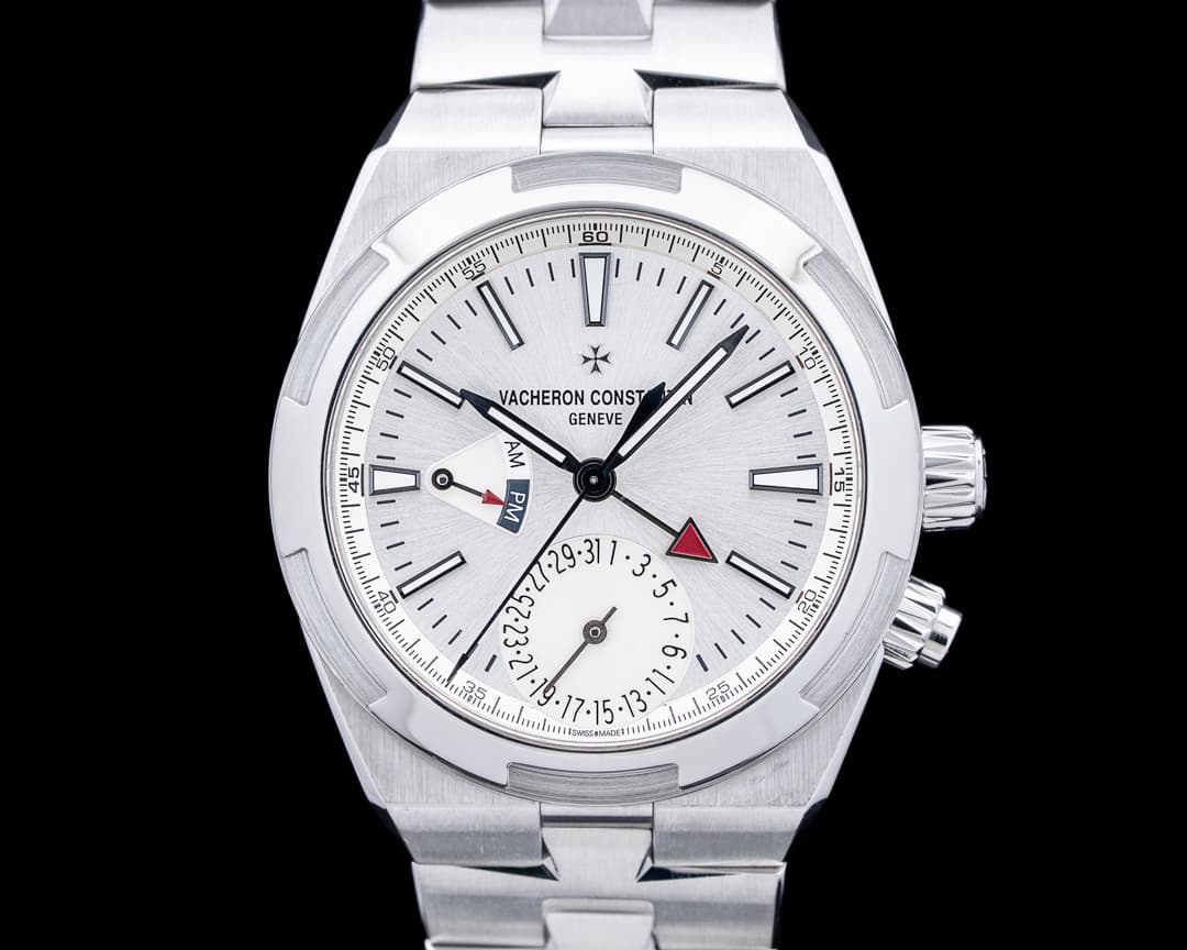 Image of Vacheron Constantin 7900V Overseas SS Silver Dial