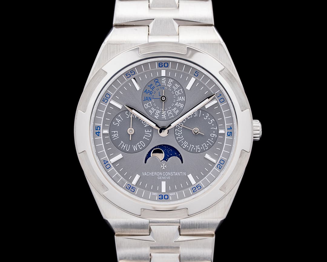 Vacheron Constantin 4300V Overseas Ultra-Thin Perpetual Calendar 18K White Gold Gray Dial