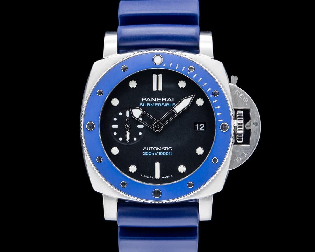 Panerai PAM01209 Submersible Azzurro 42mm SS Black Dial LIMITED