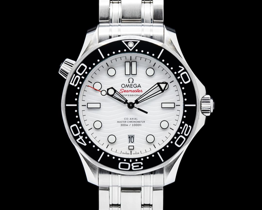 Omega Seamaster Diver 300M SS White Dial 2025