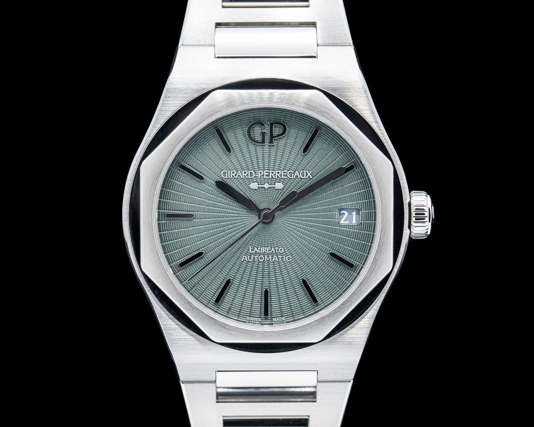 Image of Girard Perregaux 81010 Laureato 42mm SS Infinite Gray Dial 2025