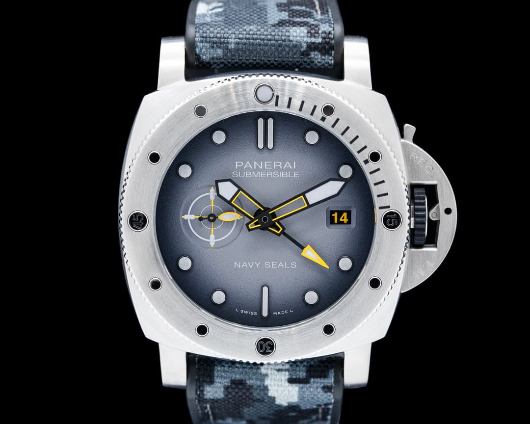 Image of Panerai PAM01323 Submersible GMT Navy SEALs SS Gray Dial LIMITED
