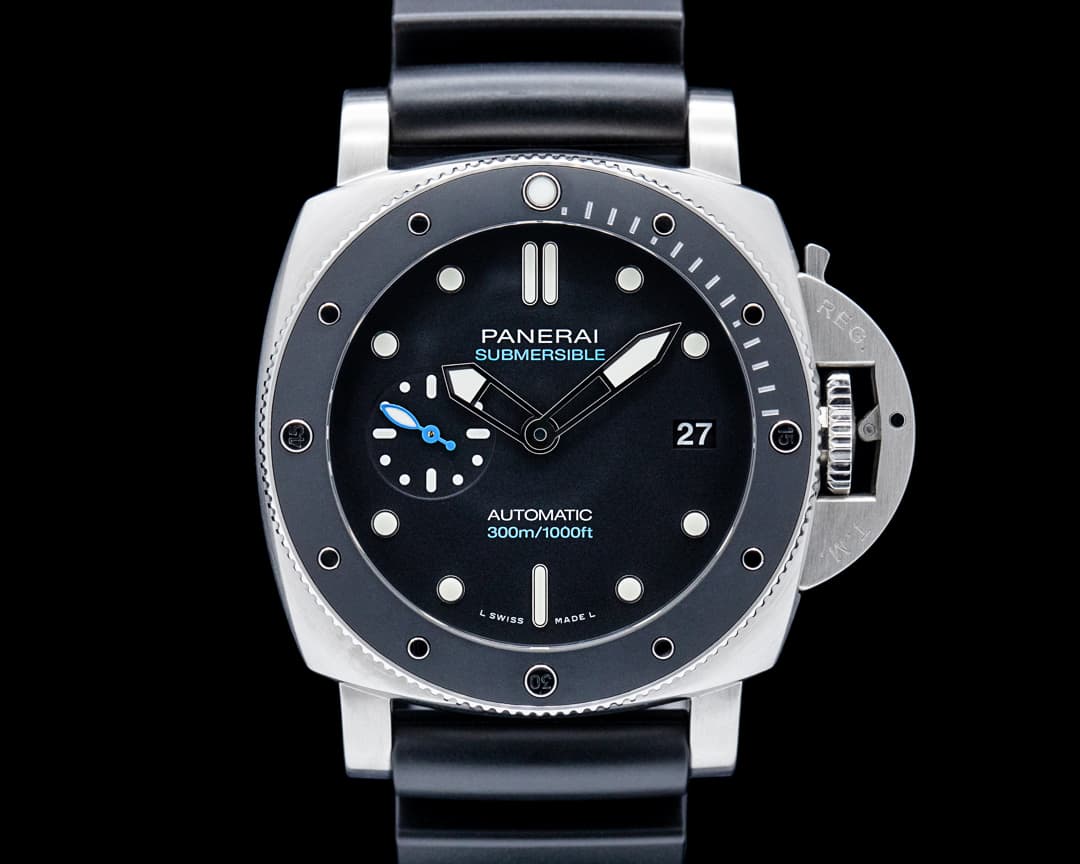 Image of Panerai PAM00683 Submersible 42MM SS Black Dial