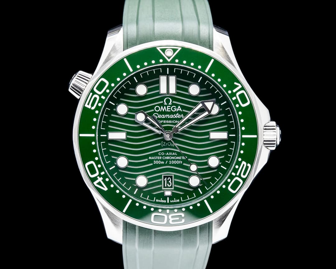 Omega Seamaster Diver 300M SS Green Ceramic Green Dial