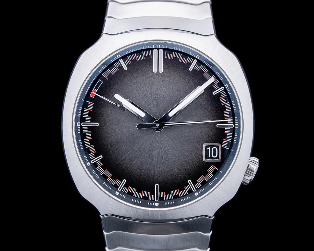 Image of H. Moser and Cie. 6812-1200 Streamliner Perpetual Calendar SS Gray Dial