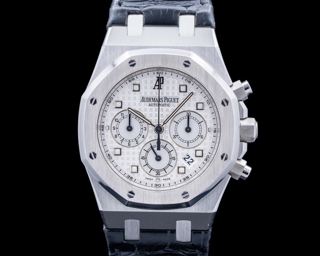 Image of Audemars Piguet 26022BC Royal Oak Chronograph 18K White Gold White Dial
