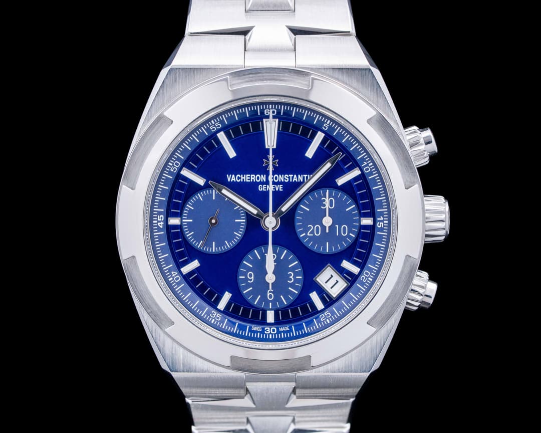Image of Vacheron Constantin 5520V Overseas Chronograph SS Blue Dial 2025