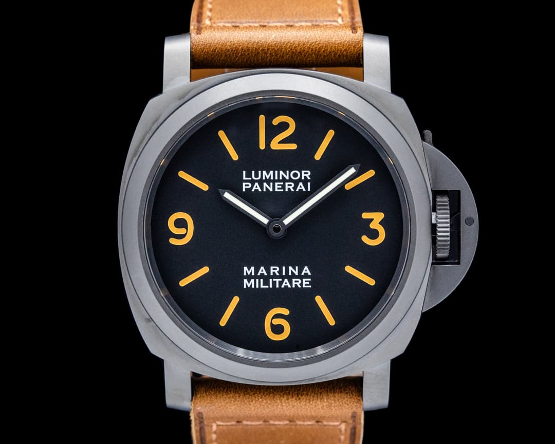 Panerai PAM05218 Luminor Marina Militare DLC Black Dial UNWORN