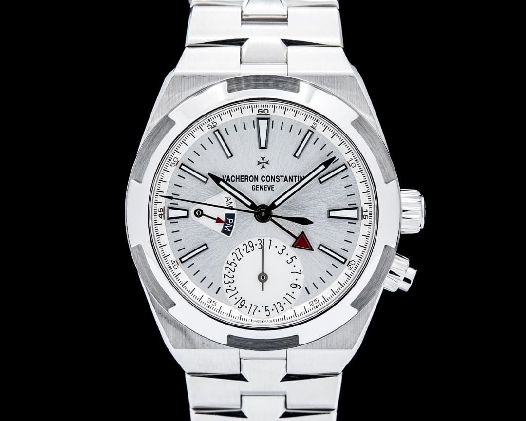 Image of Vacheron Constantin 7900V Overseas SS Silver Dial
