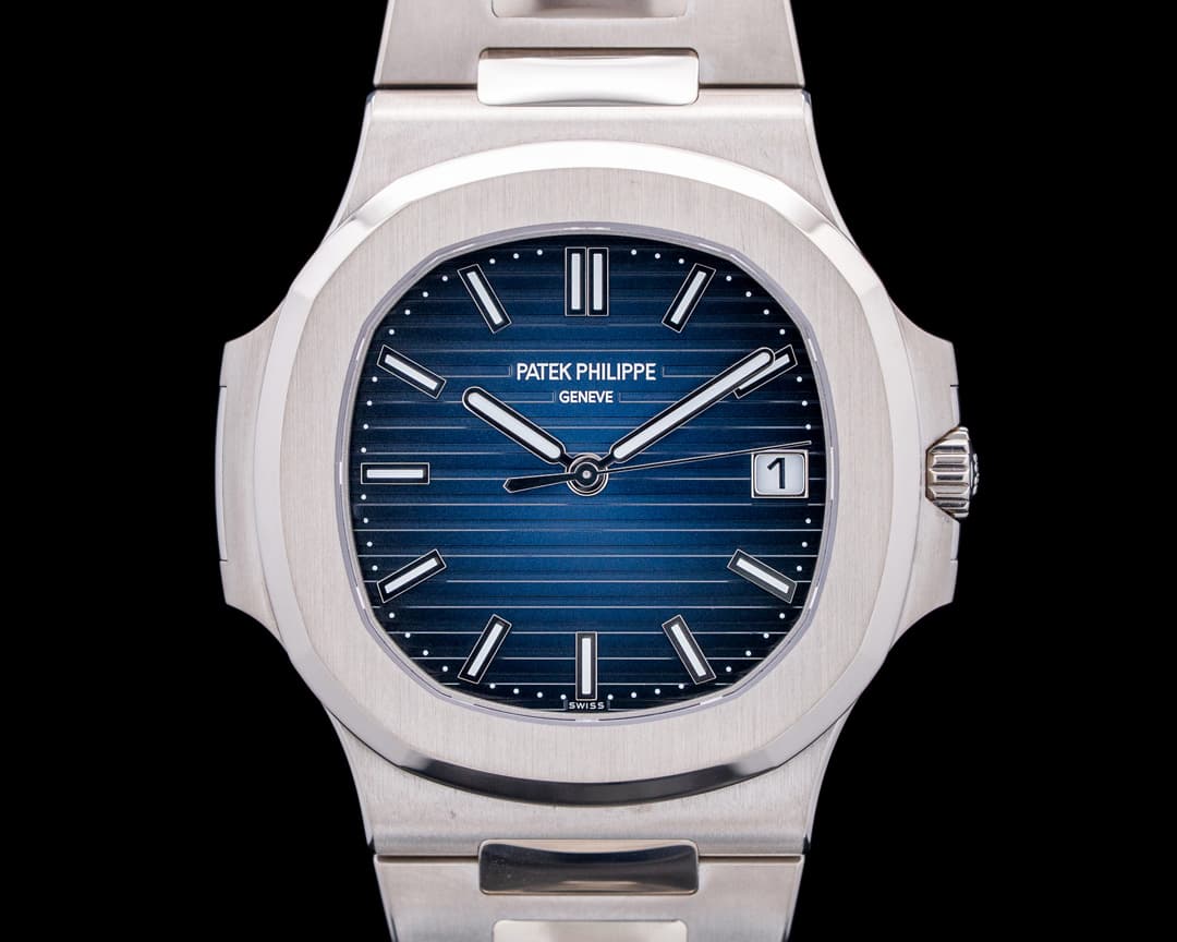 Image of Patek Philippe 5811/1G Nautilus 18K White Gold Blue Dial 2025