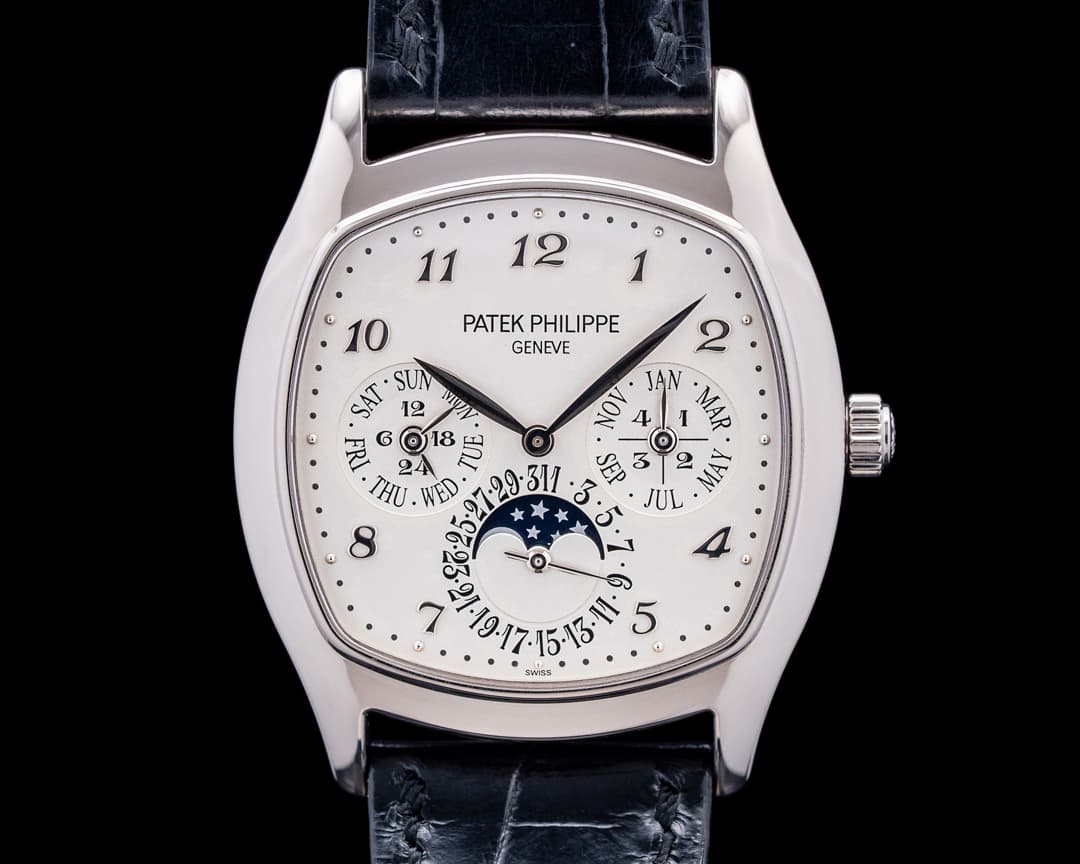 Patek Philippe 5940G-001 Perpetual Calendar 18K White Gold Silver Dial