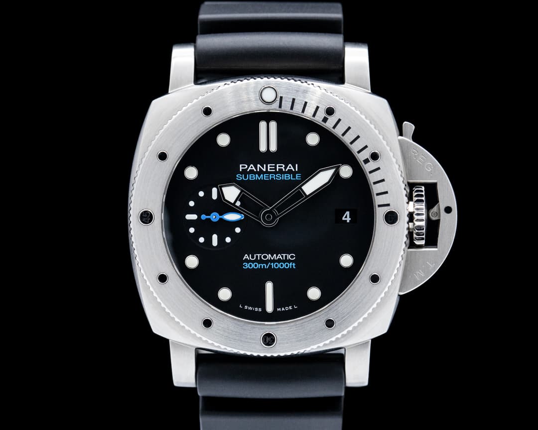 Image of Panerai PAM00973 Submersible 42 Acciaio Black Dial