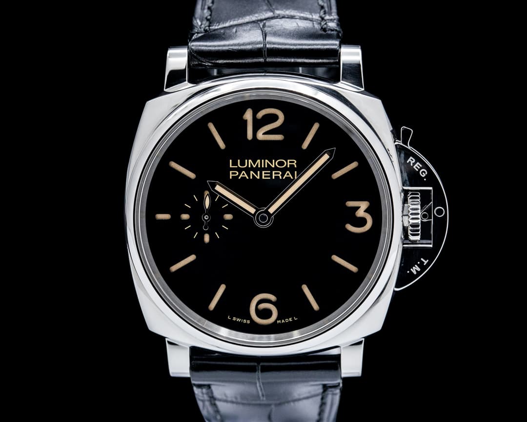 Image of Panerai PAM00676 Luminor Due 3 Days Acciaio SS Black Dial