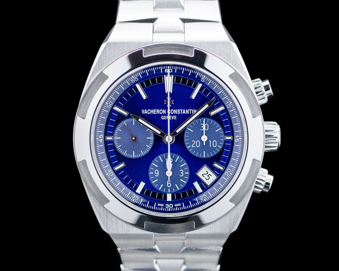 Image of Vacheron Constantin 5520V Overseas Chronograph SS Blue Dial 2025