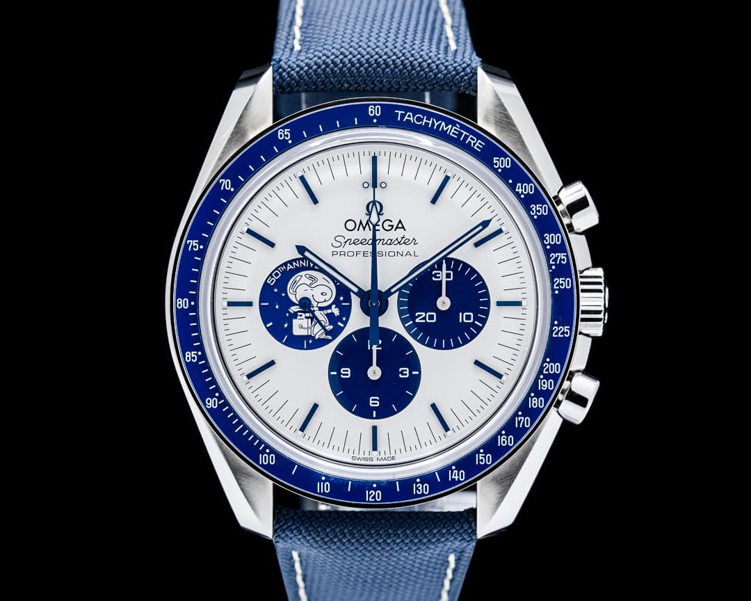 Image of Omega Speedmaster Professional Silver Snoopy Award SS Silver Dial