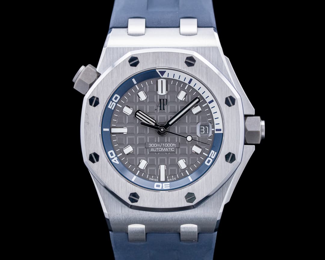 Audemars Piguet 15720ST Royal Oak Offshore Diver SS Gray Dial