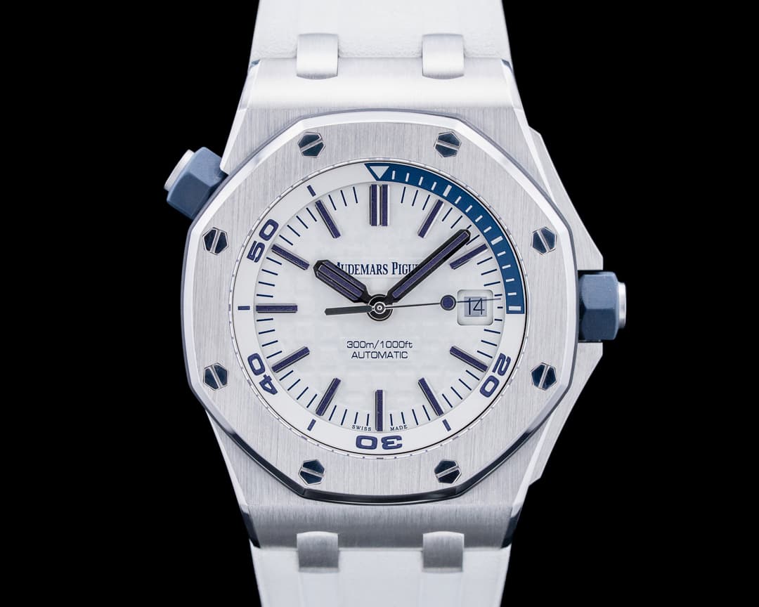 Audemars Piguet 15710ST Royal Oak Offshore Diver SS White Dial