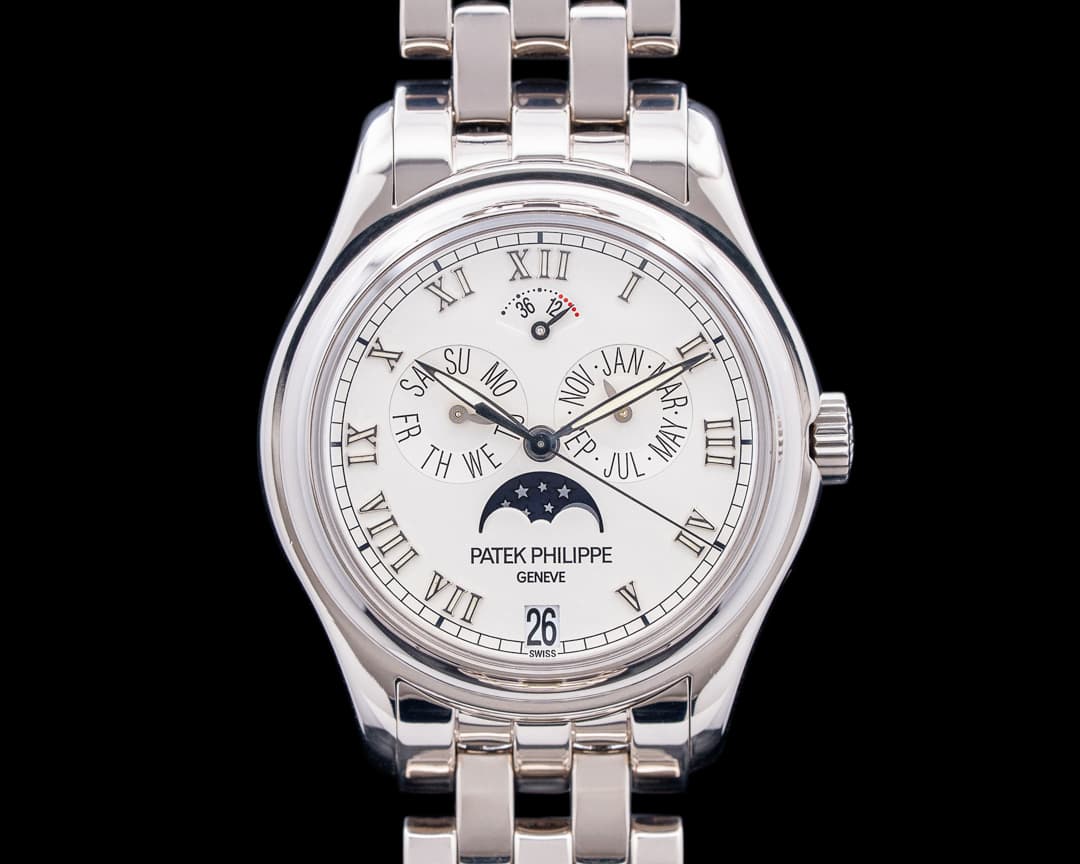 Patek Philippe 5036/1G Annual Calendar Moonphase 18K White Gold Silver Dial