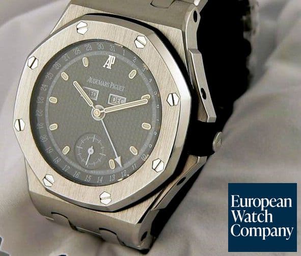 Image of Audemars Piguet Off Shore Royal Oak Triple Date