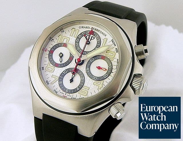 Image of Girard-Perregaux Laureato EVO3 Chrono SS Rubber White Dial
