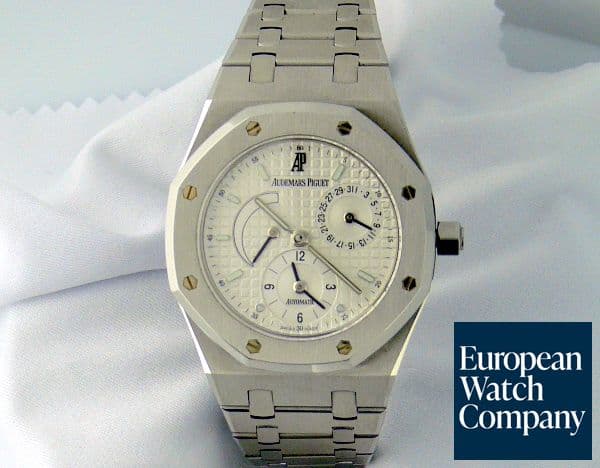 Image of Audemars Piguet Royal Oak Timezone White