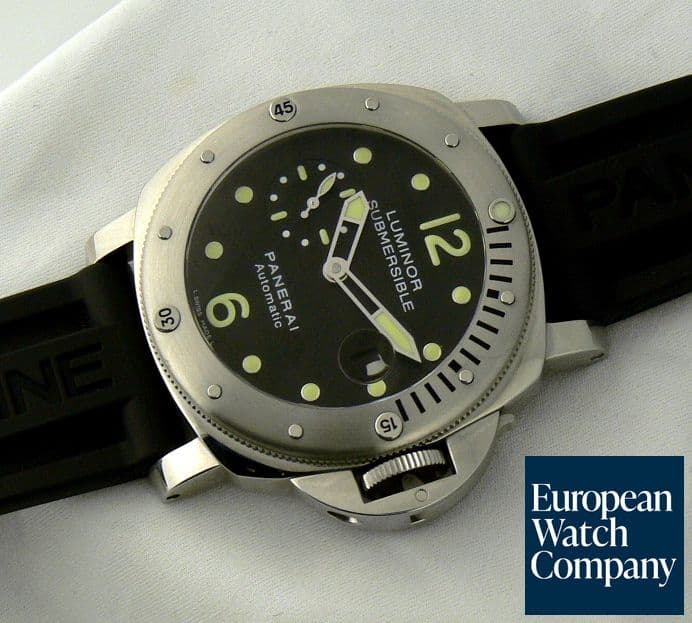 Image of Panerai Luminor Submersible Stainless
