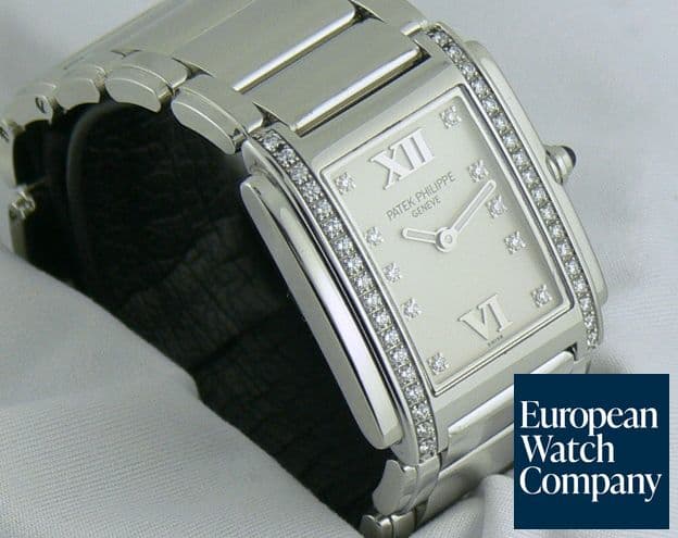 Image of Patek Philippe Twenty-4 4910 SS/SS White,
