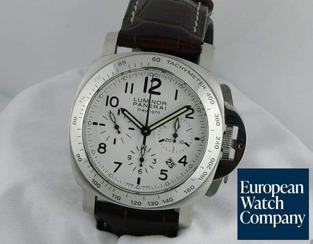 Image of Panerai Luminor Chrono 44mm,
White Dial