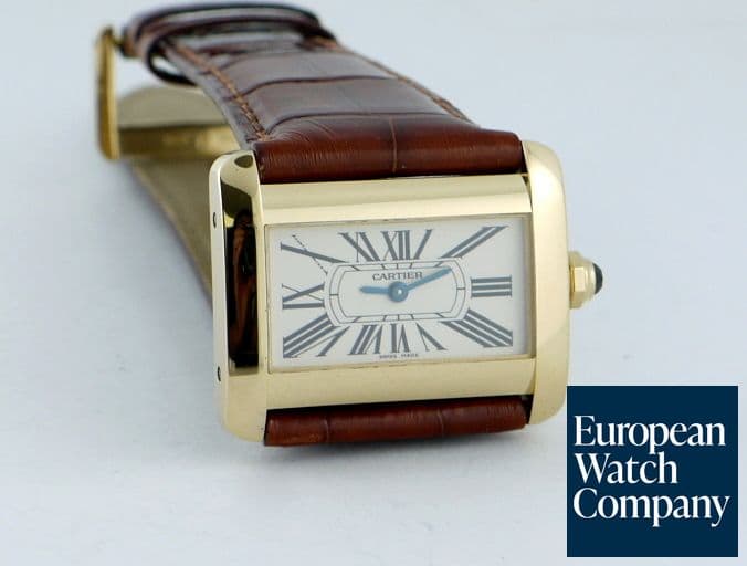 Image of Cartier Mini Divan gold