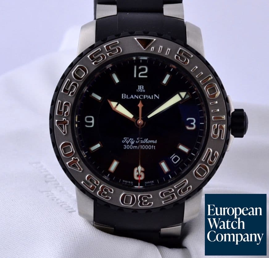 Image of Blancpain Fifty Fathoms Black
SS/Rubber Bracelet