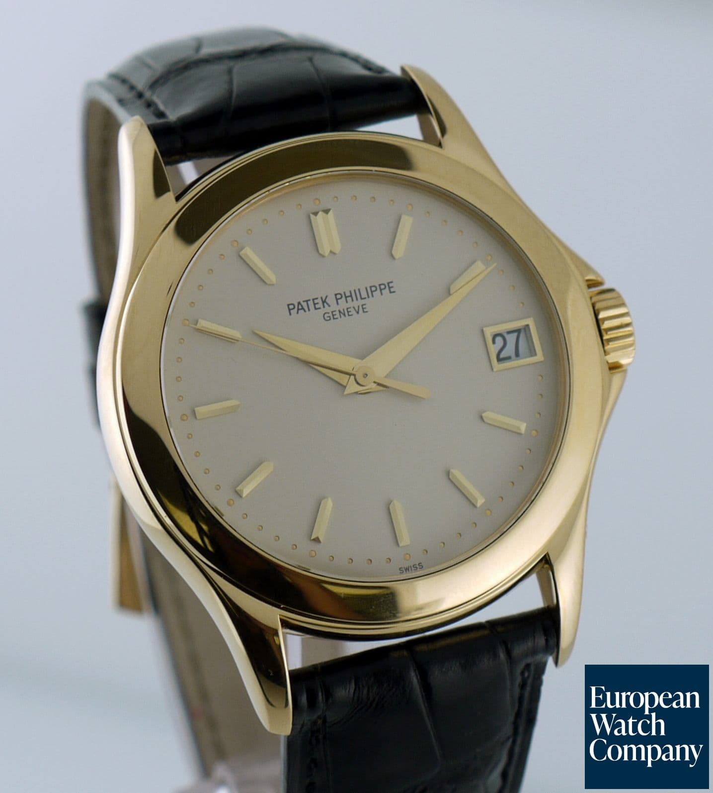 Image of Patek Philippe Calatrava 5107J 18K Yellow Gold 37MM 