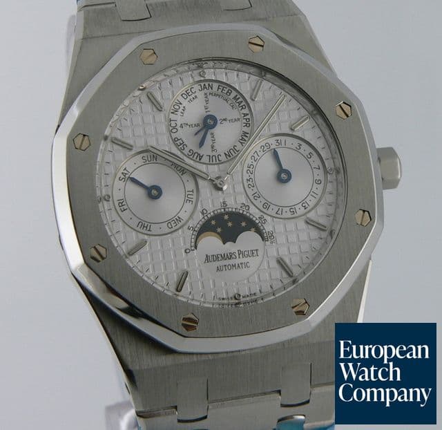 Image of Audemars Piguet Royal Oak Quantime Perpetual Calendar White 
