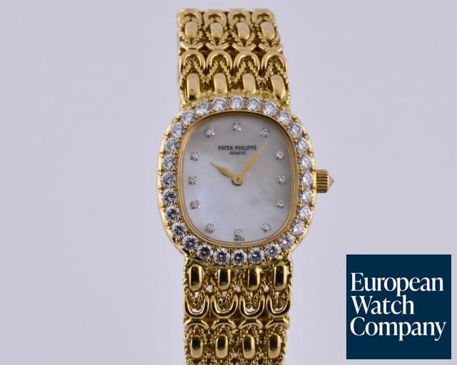 Image of Patek Philippe Ellipse Diamond Bezel
18K Yellow Gold MOP Dial