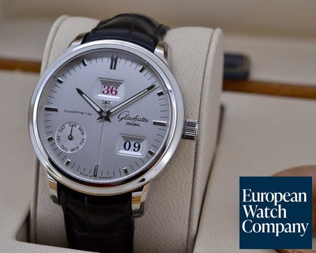 Image of Glashutte Original Senator Calendar Week
Silver Dial SS UNWORN