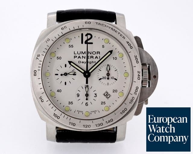 Image of Panerai Luminor Chronograph Daylight White Dial SS