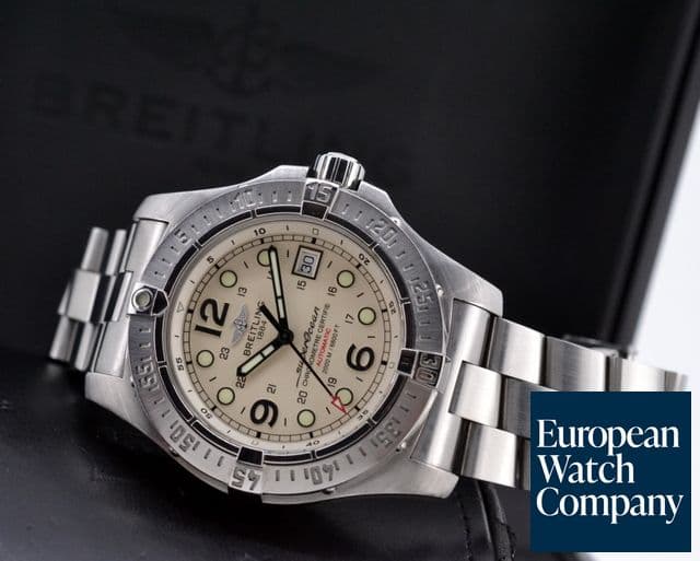 Image of Breitling SuperOcean Steelfish
X Plus Silver Dial SS / SS 