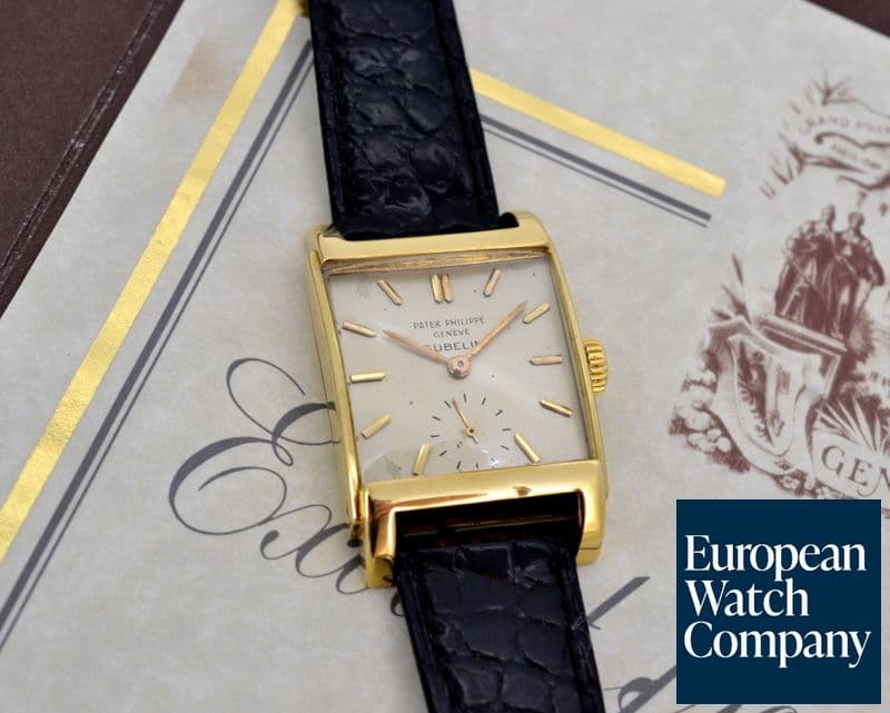 Image of Patek Philippe Rectangular "Bombe"
18K Yellow Gold GUBELIN Dial