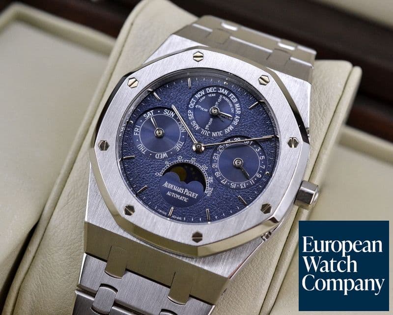 Image of Audemars Piguet Royal Oak Perpetual Calendar Platinum / Blue Dial 