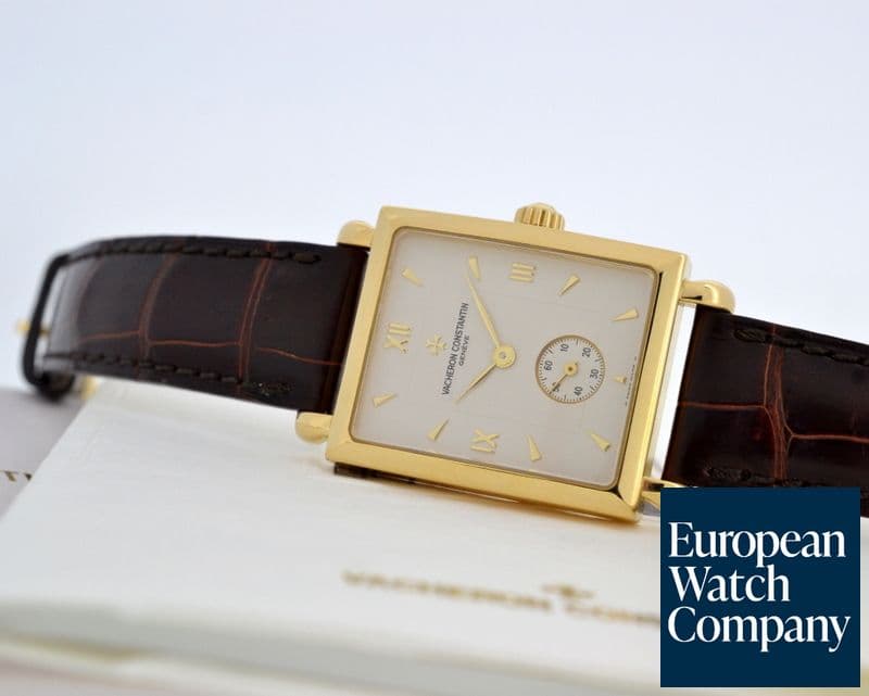 Image of Vacheron Constantin Les Historiques Carree 18K Yellow Gold