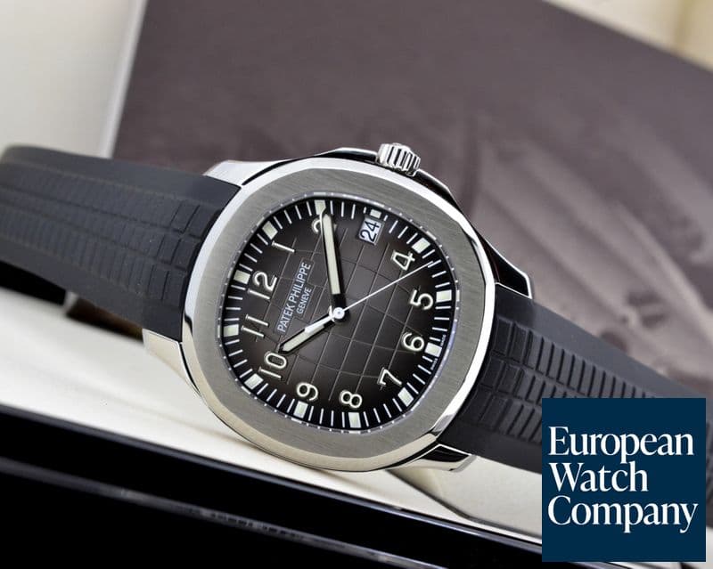 Image of Patek Philippe Aquanaut SS / Rubber UNWORN