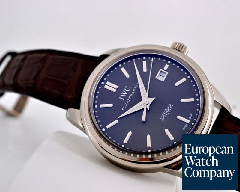 Image of IWC Ingenieur Automatic Vintage Collection 18K White Gold