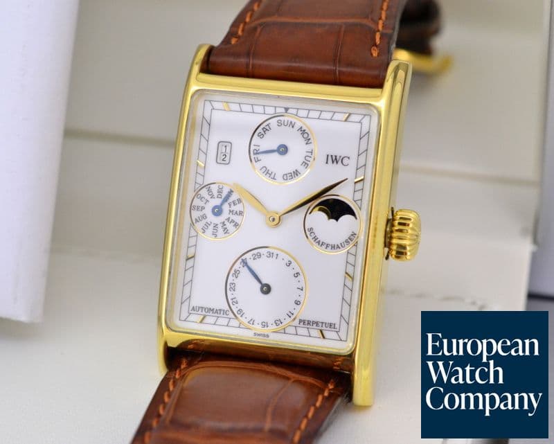 Image of IWC Novecento Perpetual Calendar 18K Yellow Gold