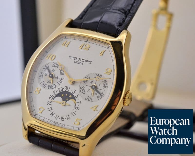 Image of Patek Philippe Perpetual Calendar 18K Yellow Gold 