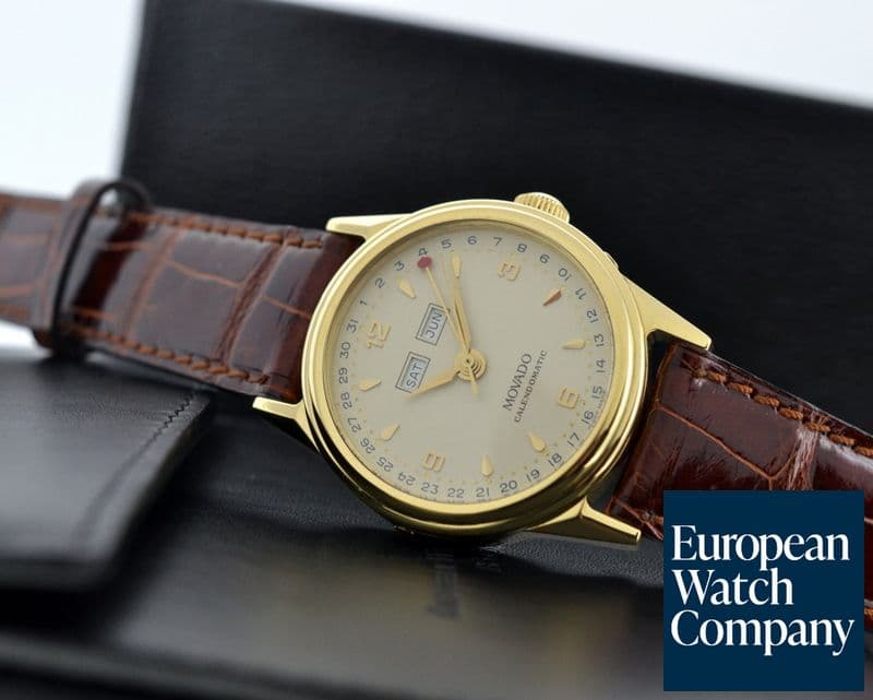 Image of Movado Triple Calendar 18K Yellow Gold