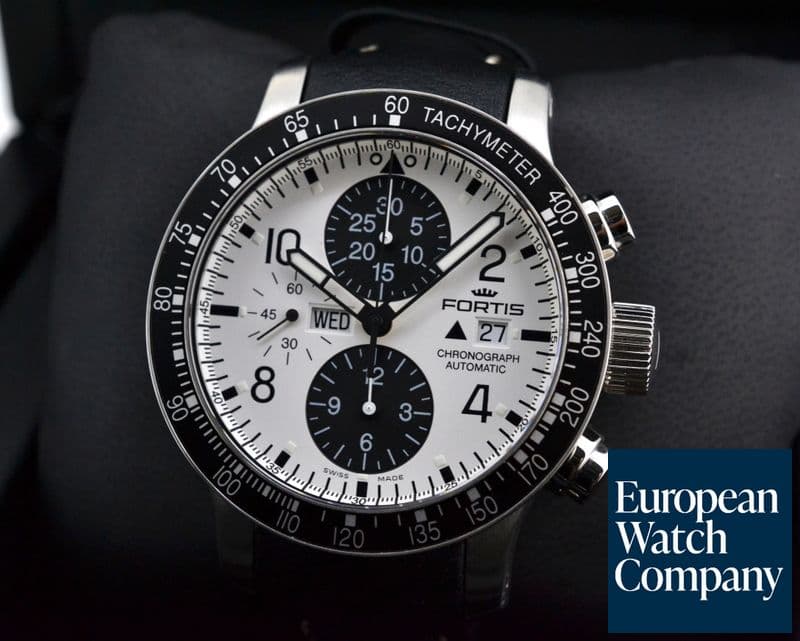 Image of Fortis Stratoliner Chronograph SS White Dial / Black Leather
