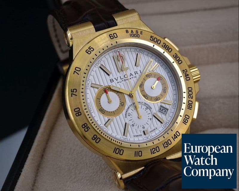 Image of Bulgari Bvlgari Diagono Professional Chronograph 18K Yellow Gold UNWORN