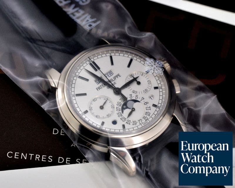 Image of Patek Philippe Perpetual Calendar Chronograph 18K White Gold UNWORN